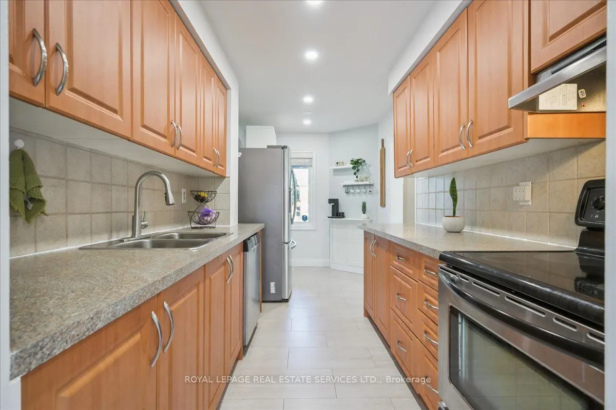 4336 Lee Drive