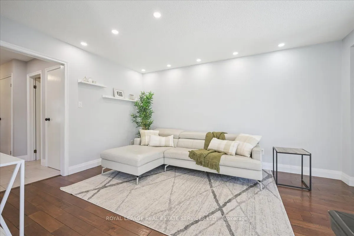 4336 Lee Drive