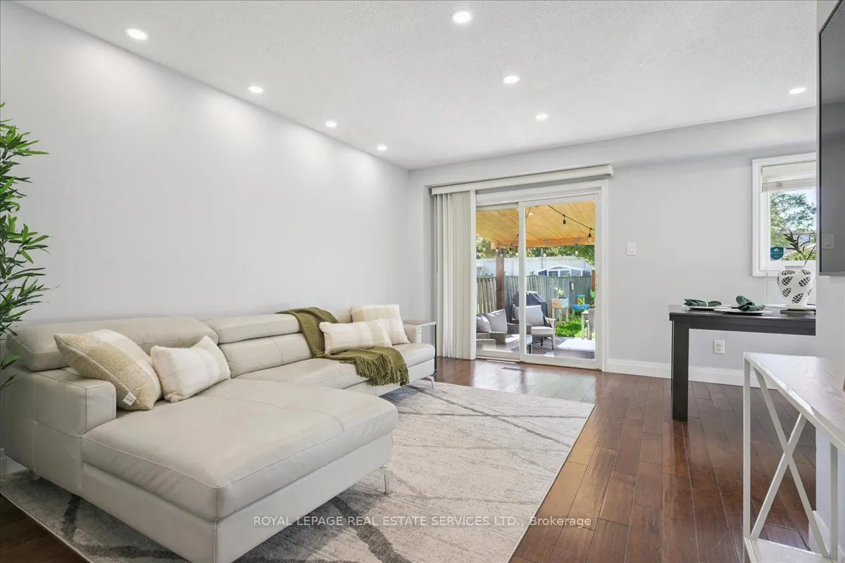 4336 Lee Drive