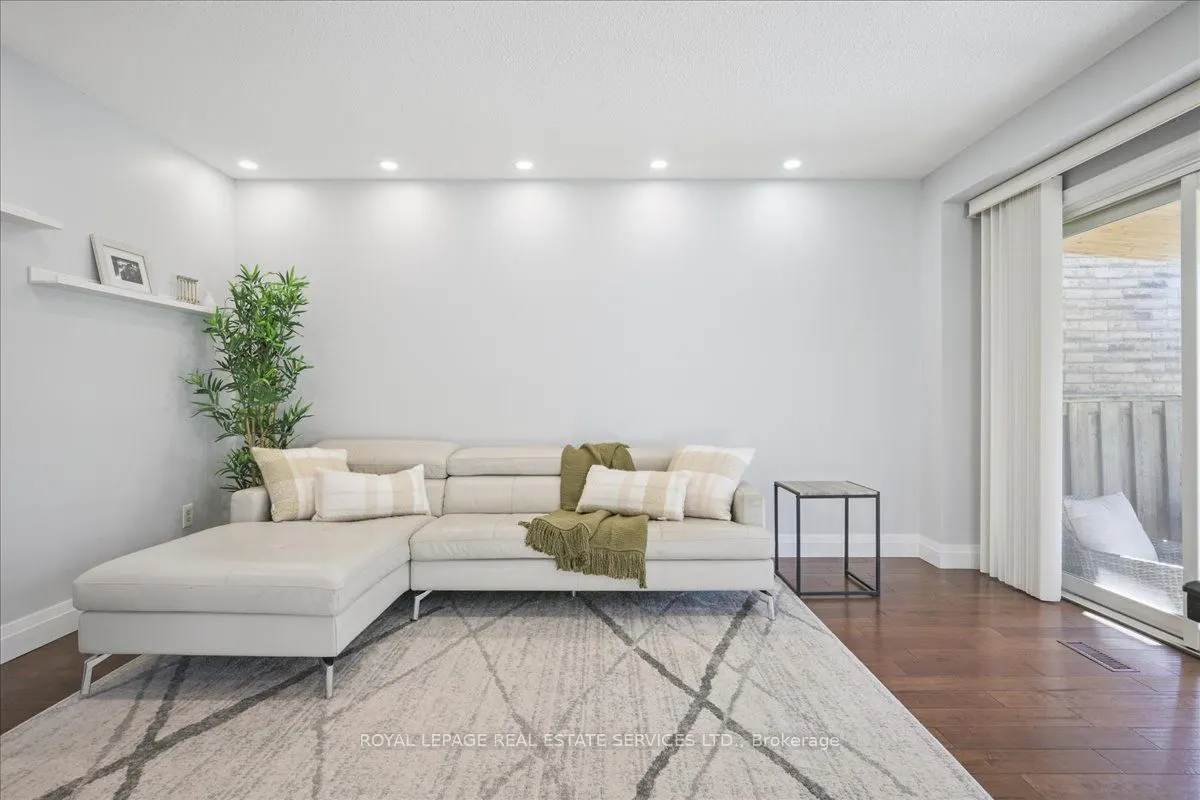 4336 Lee Drive