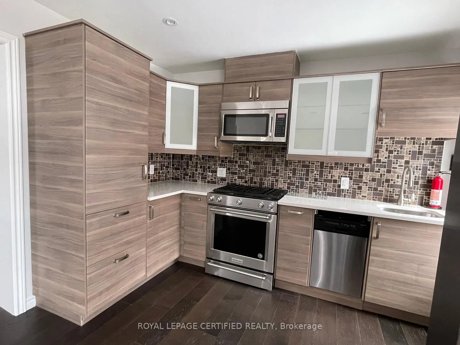43 Trewartha Crescent, #2