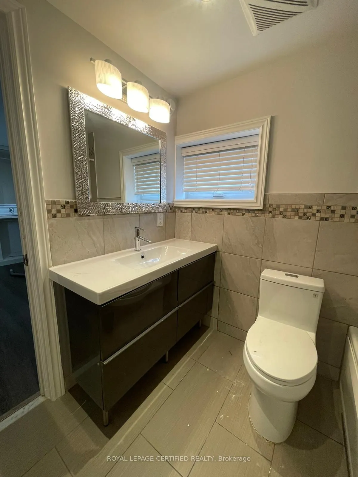 43 Trewartha Crescent, #2