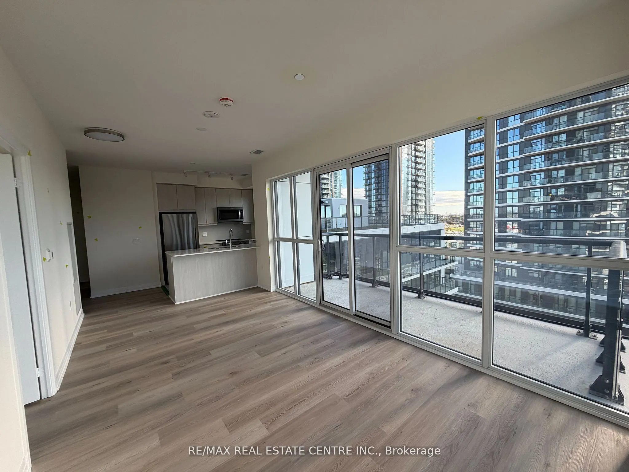 15 Watergarden Drive, #706