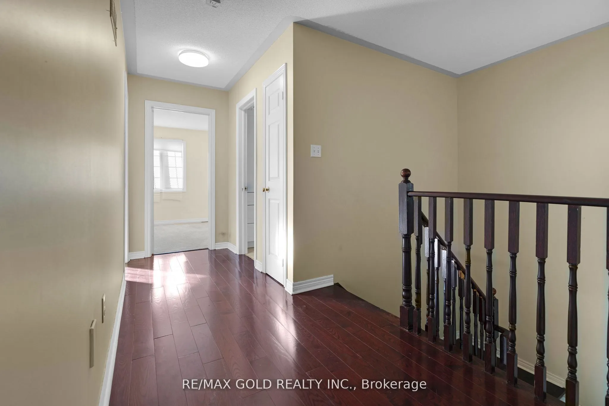 41 Fallstar Crescent