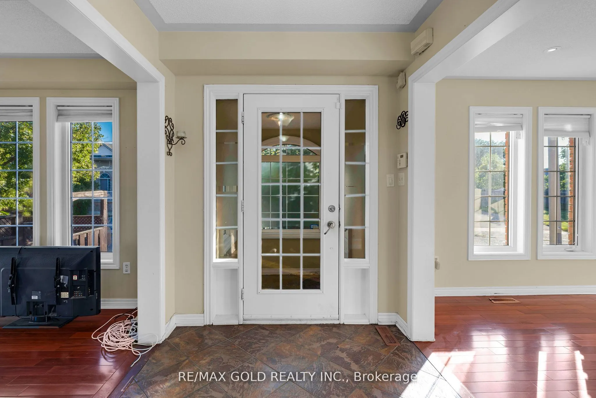 41 Fallstar Crescent