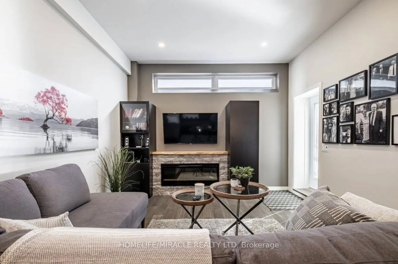 51 McMurray Avenue, #Laneway Suite