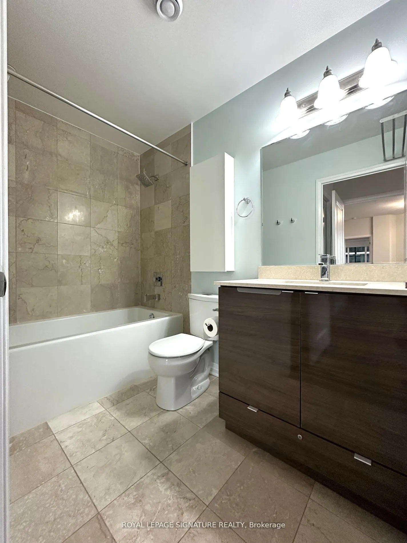 59 Annie Craig Drive, #704