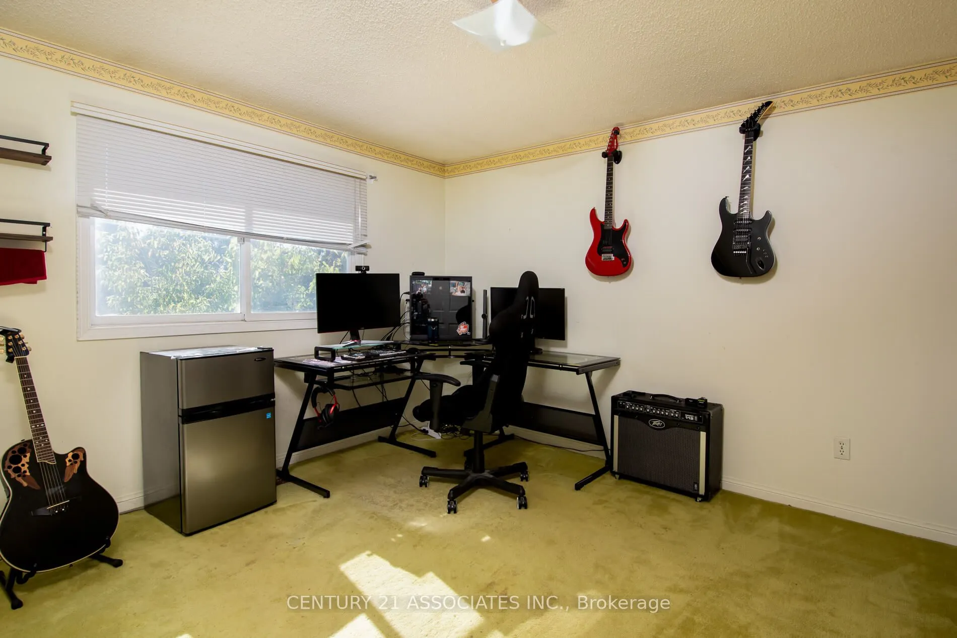120 Elgin Drive