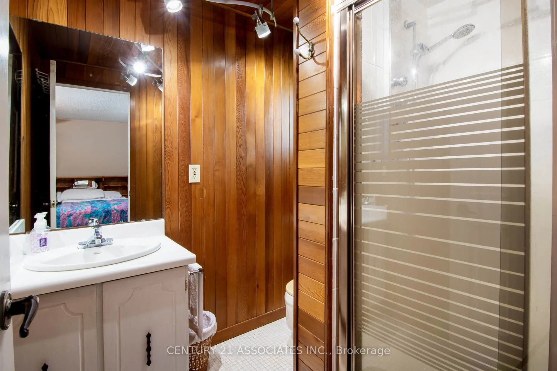 120 Elgin Drive
