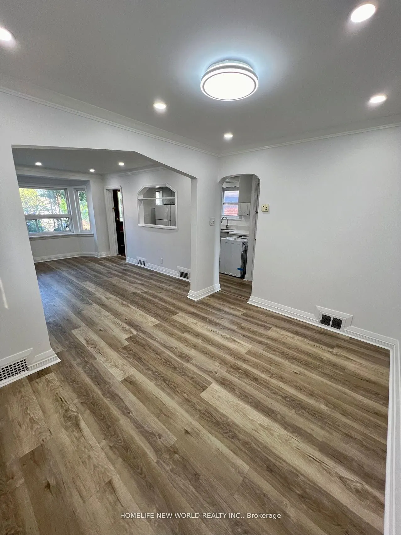 354 Kane Avenue, #Upper