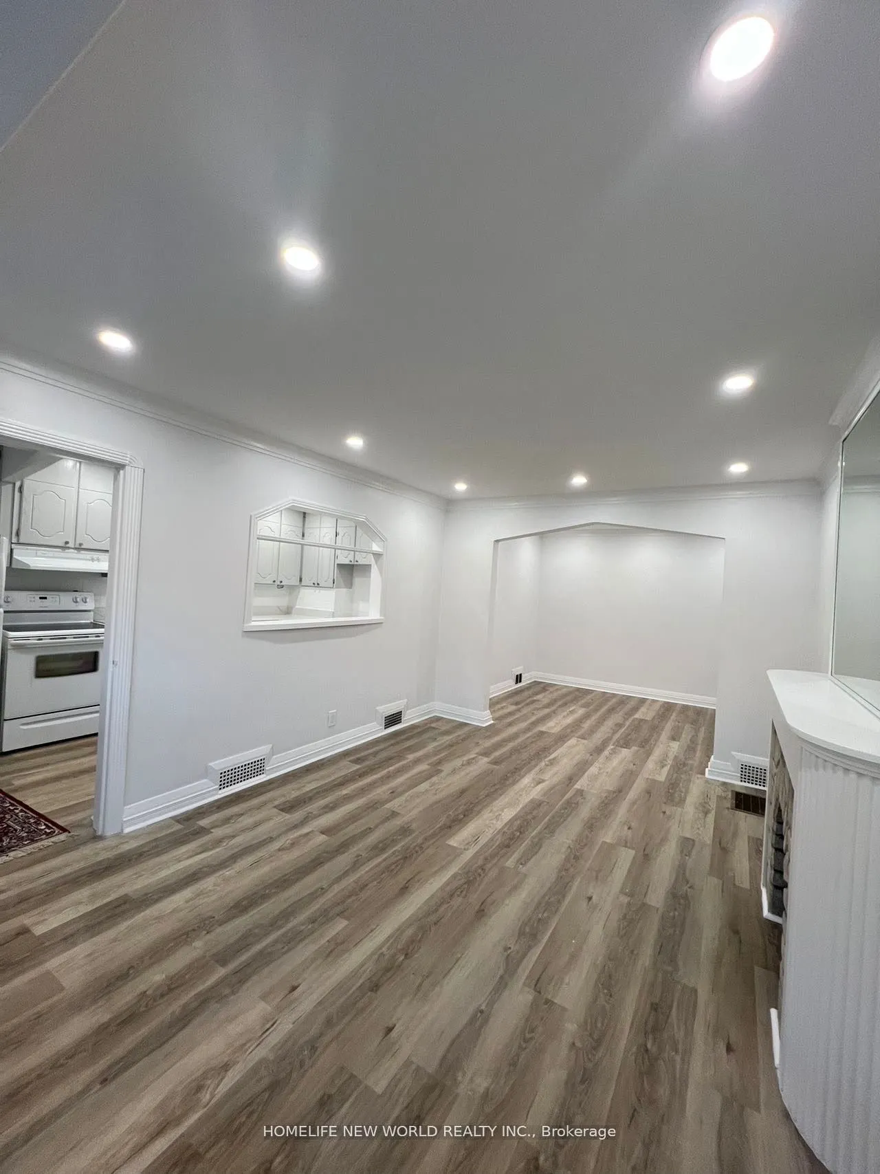 354 Kane Avenue, #Upper