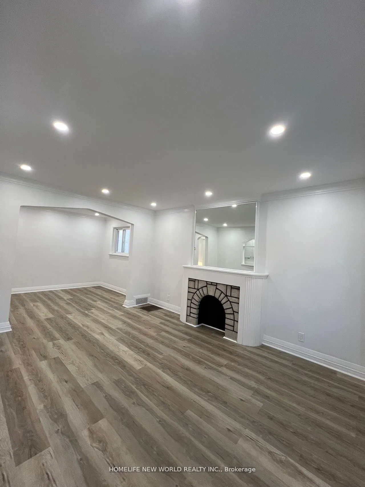 354 Kane Avenue, #Upper