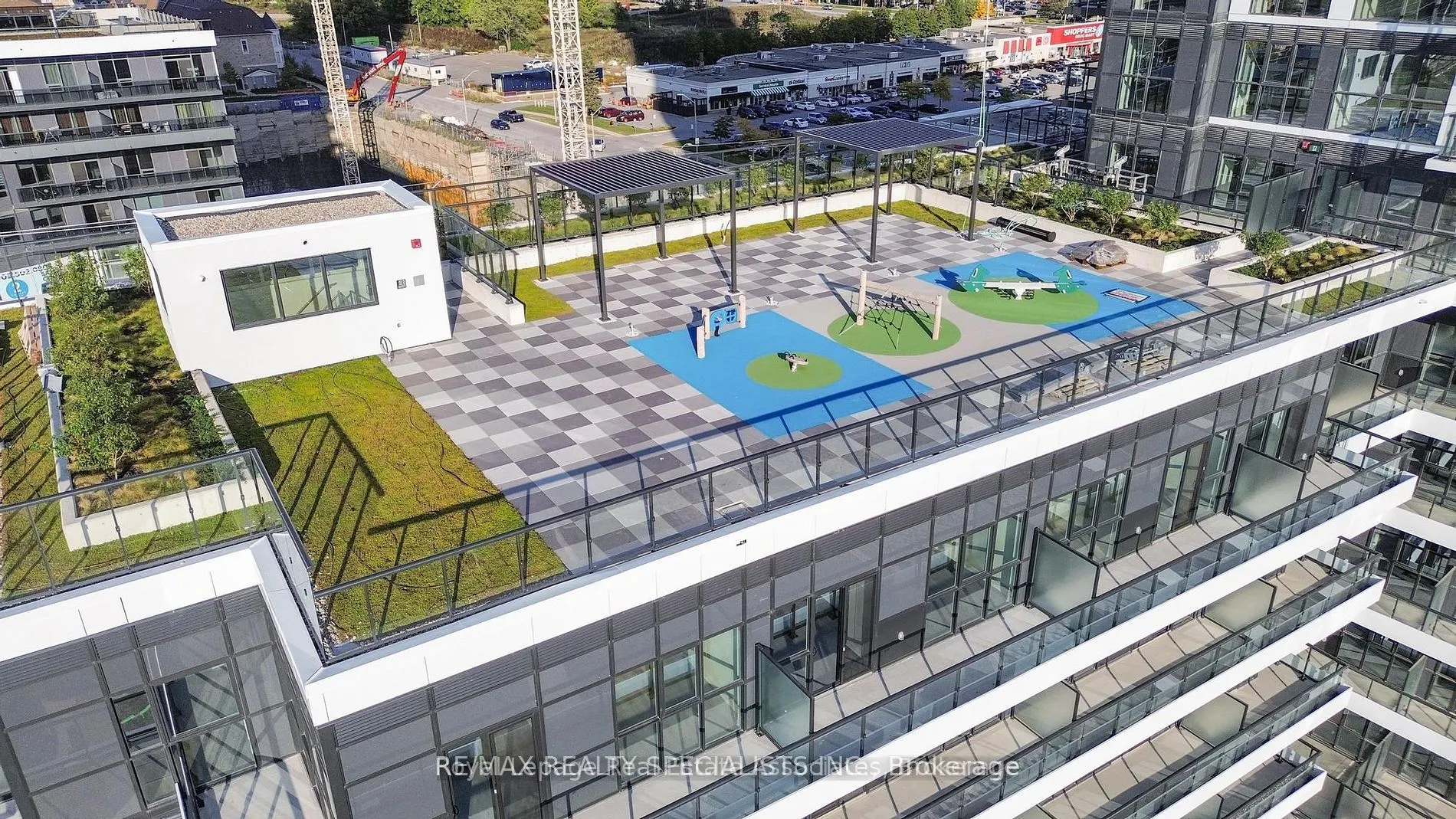 15 Watergarden Drive, #0