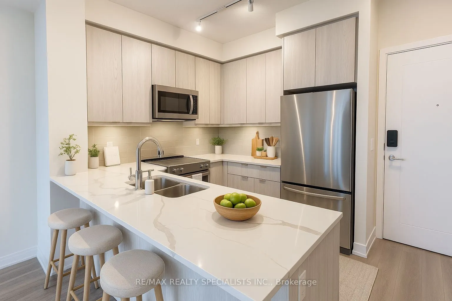 15 Watergarden Drive, #0