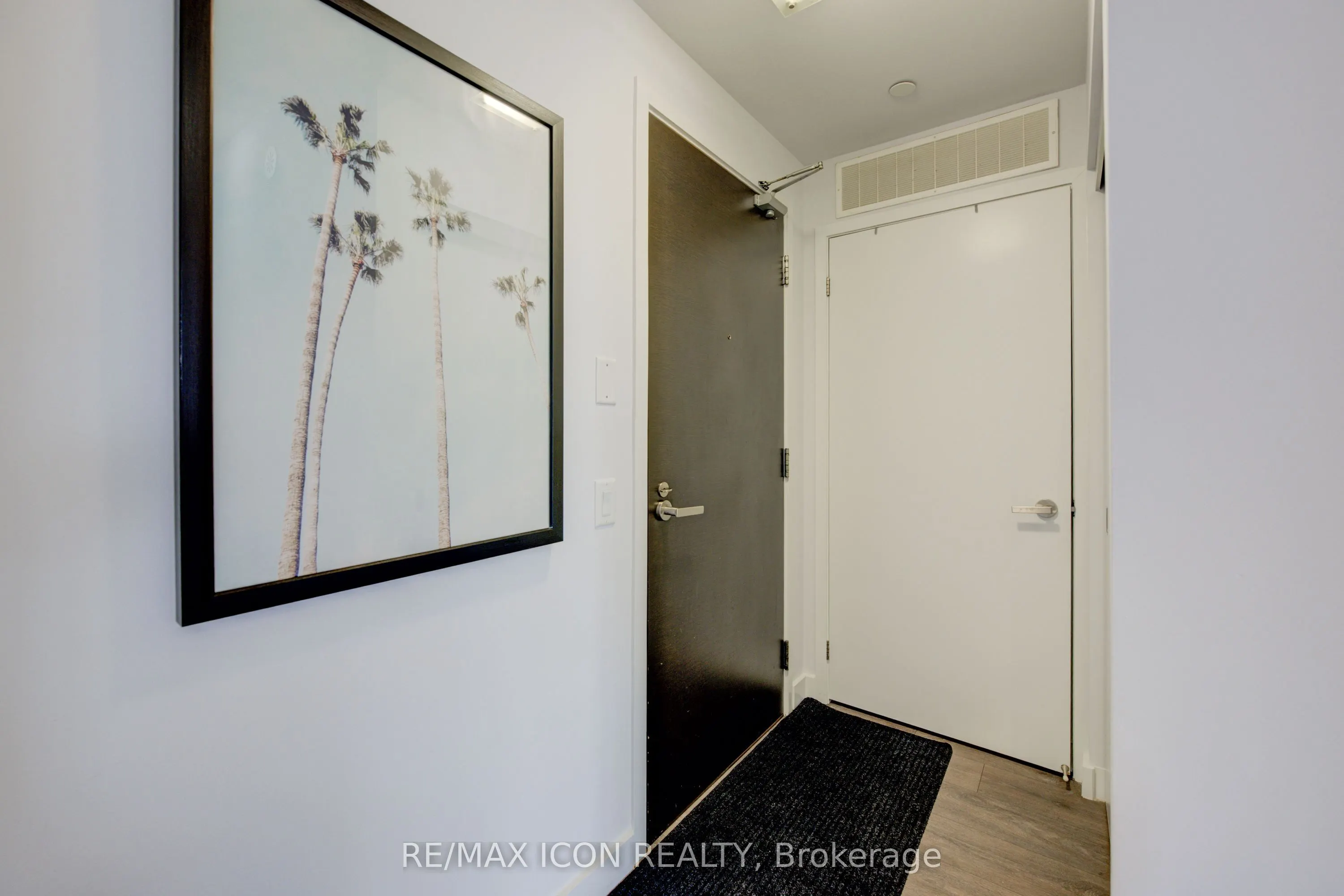 5005 Harvard Road, #201