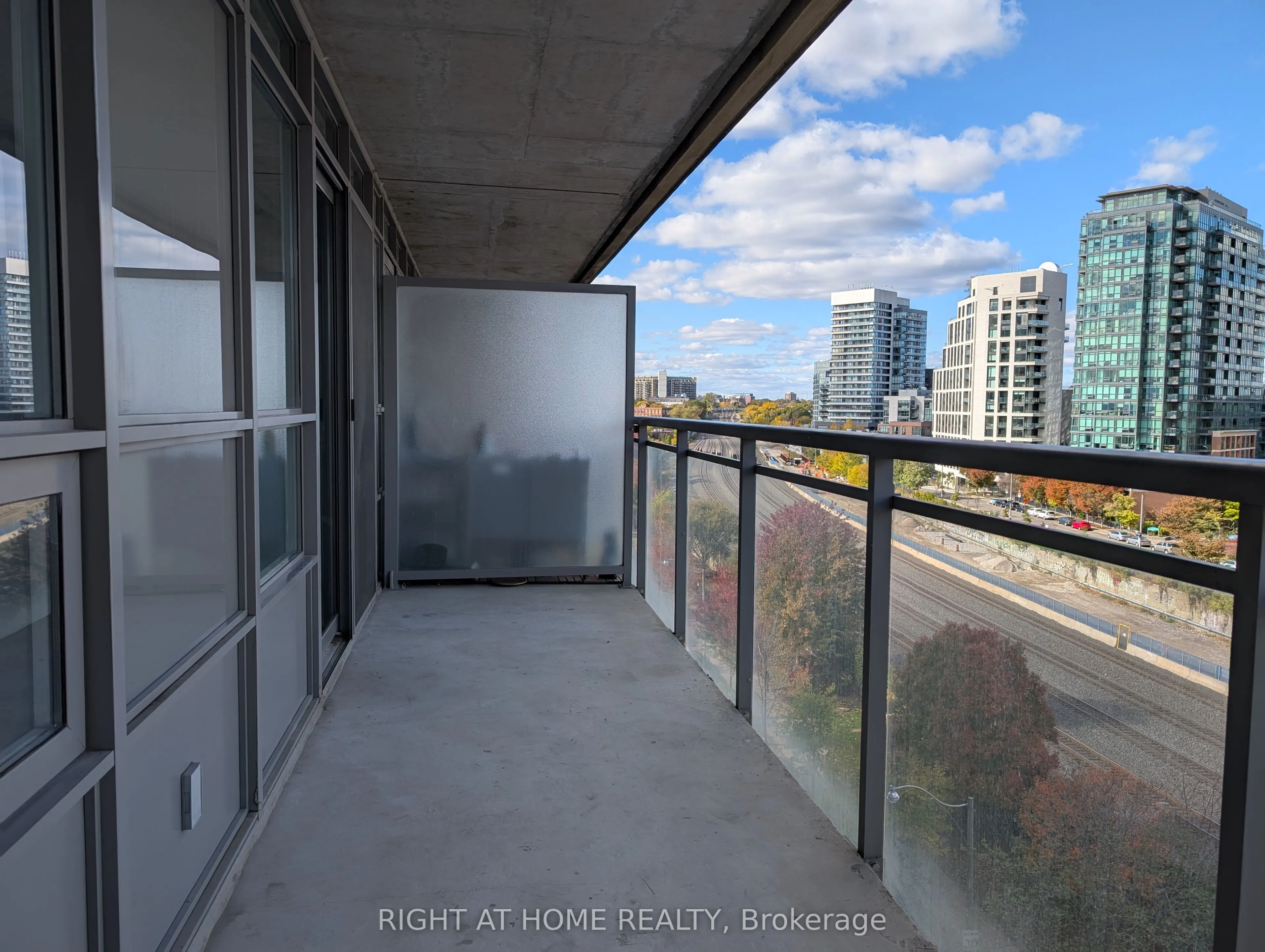 38 Joe Shuster Way, #825