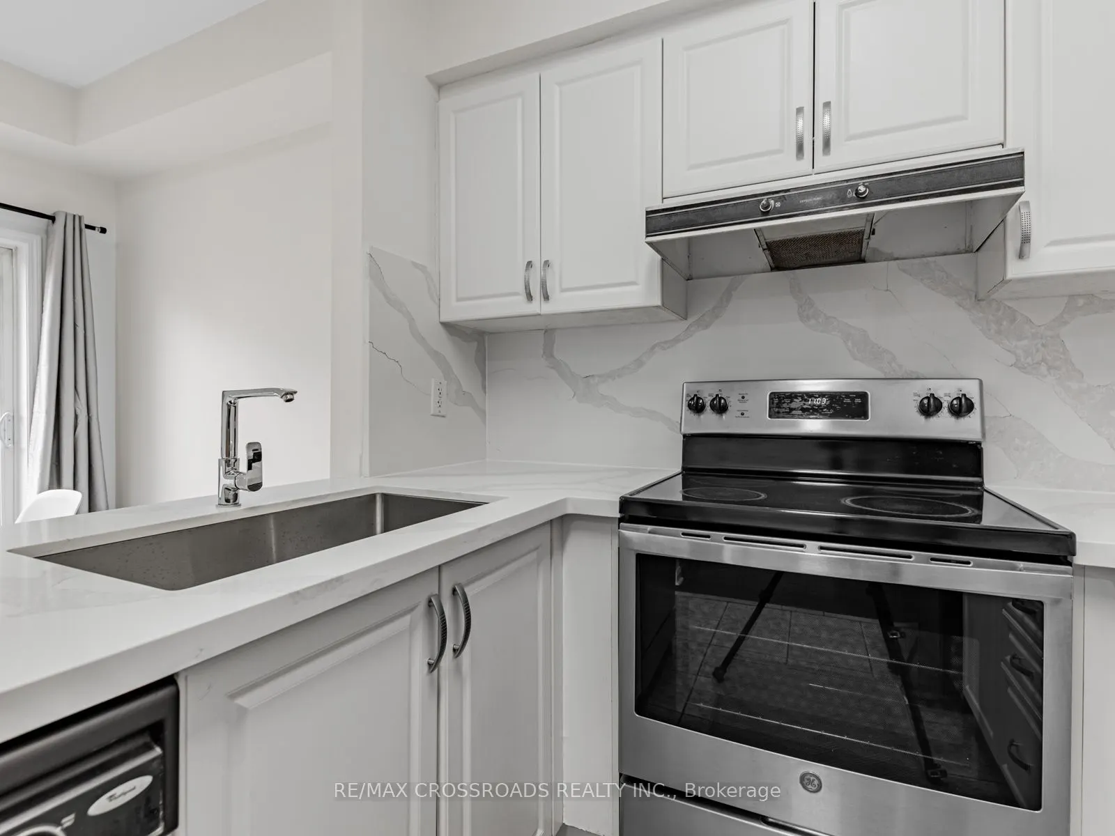 3051 Finch Avenue, #59