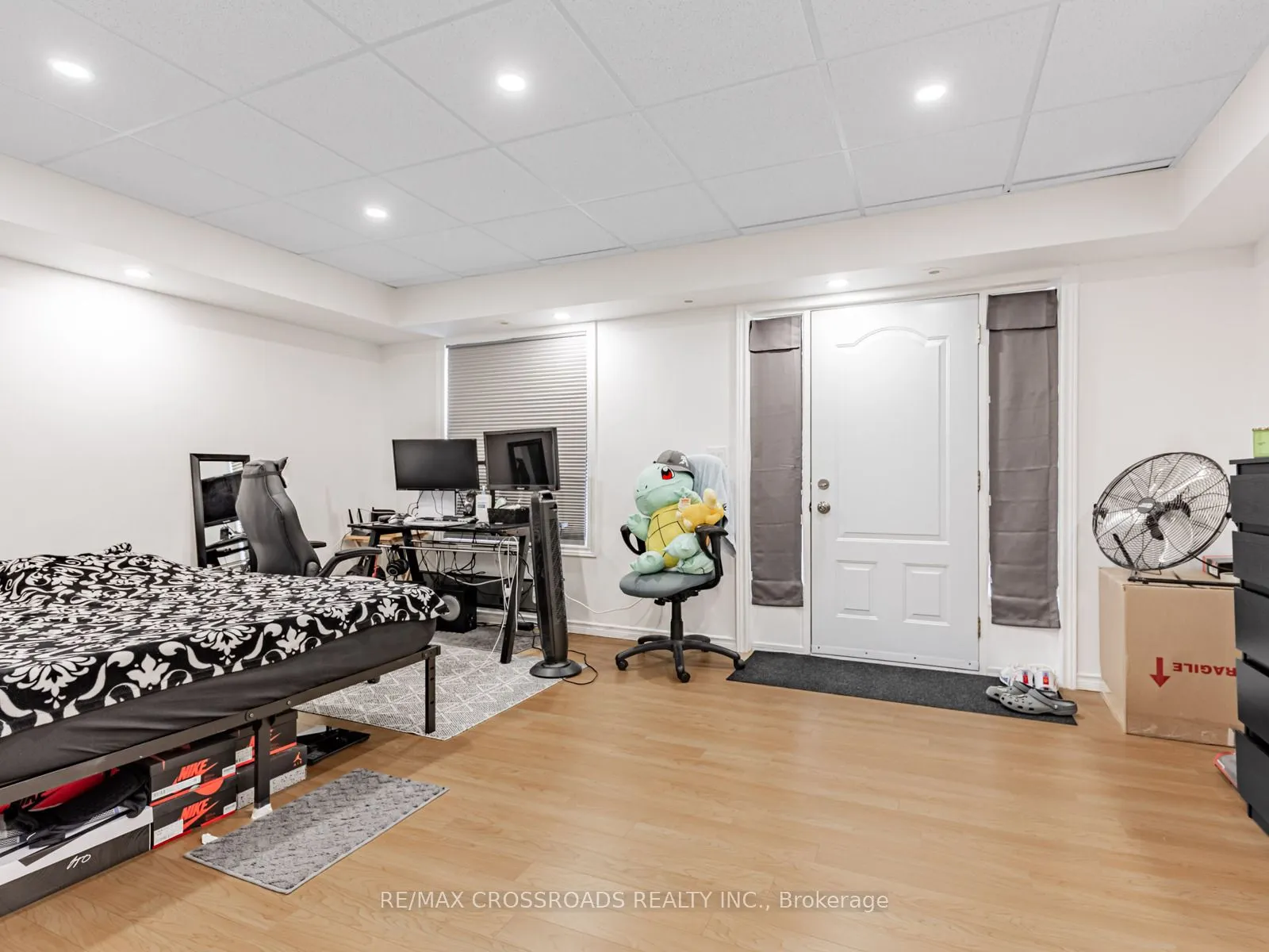 3051 Finch Avenue, #59