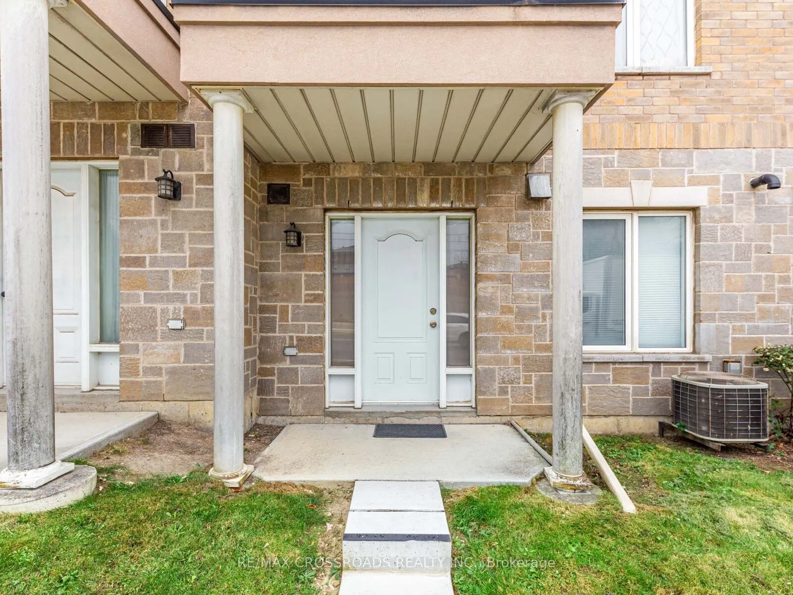 3051 Finch Avenue, #59