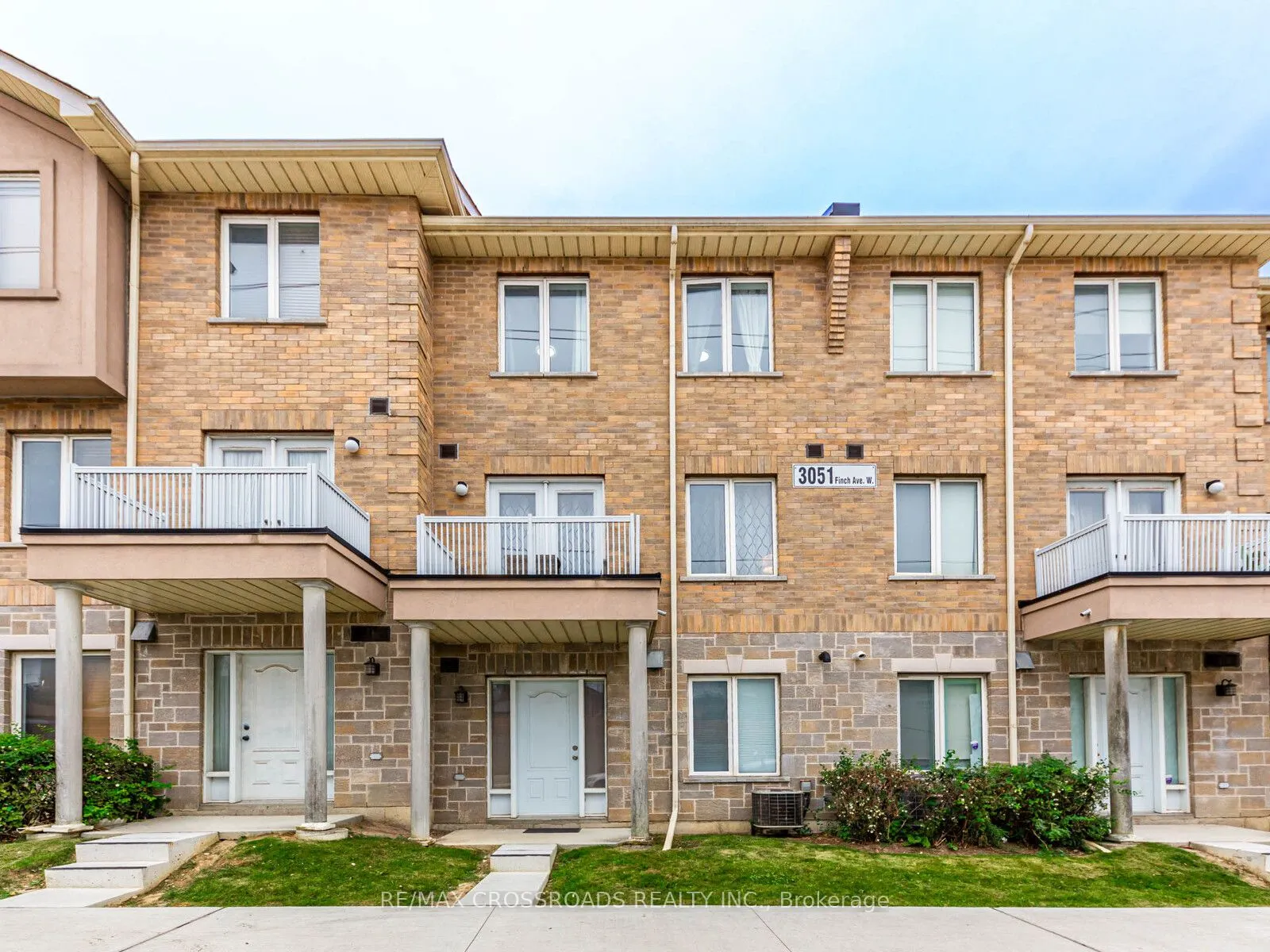 3051 Finch Avenue, #59