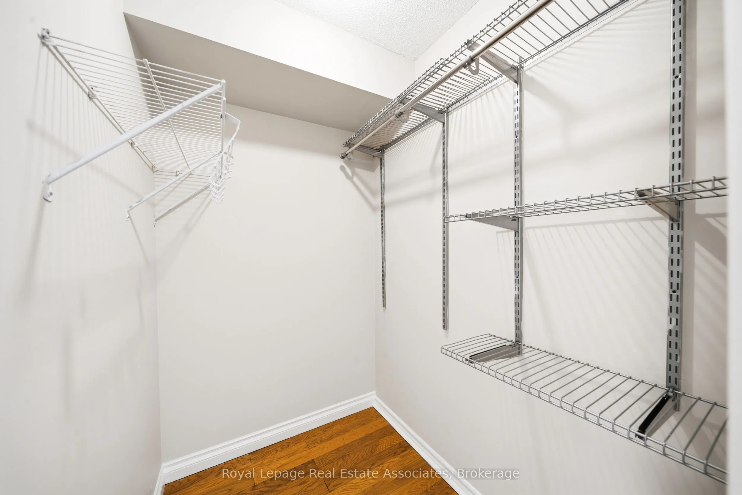 135 Hillcrest Avenue, #1507