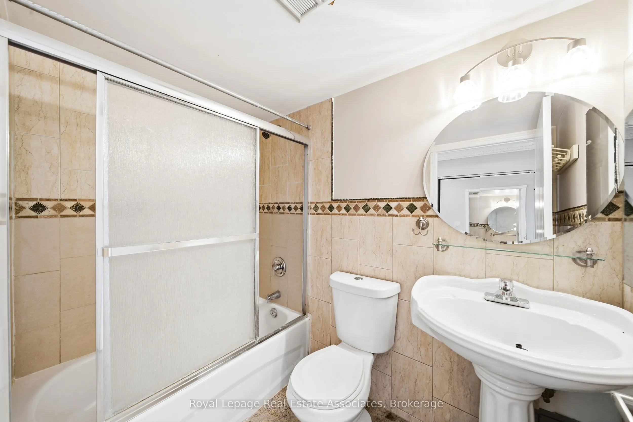 135 Hillcrest Avenue, #1507