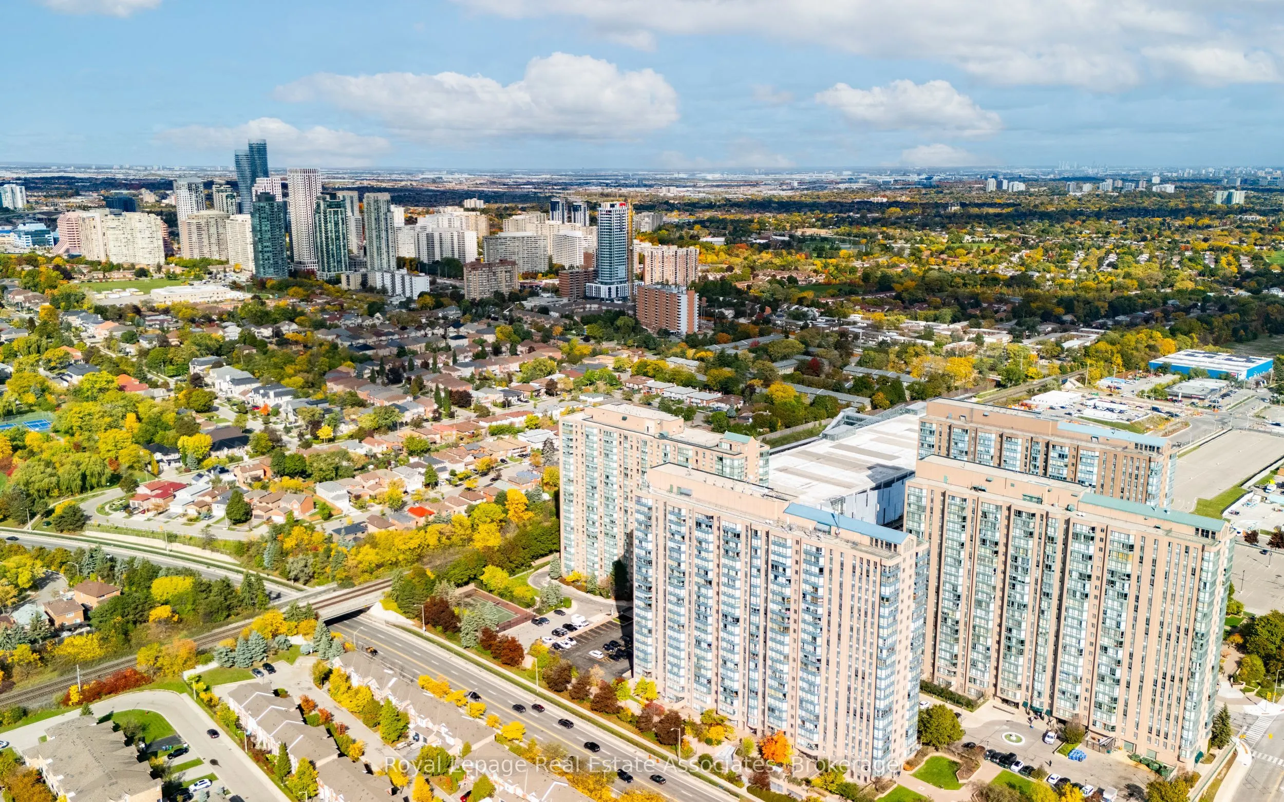135 Hillcrest Avenue, #1507