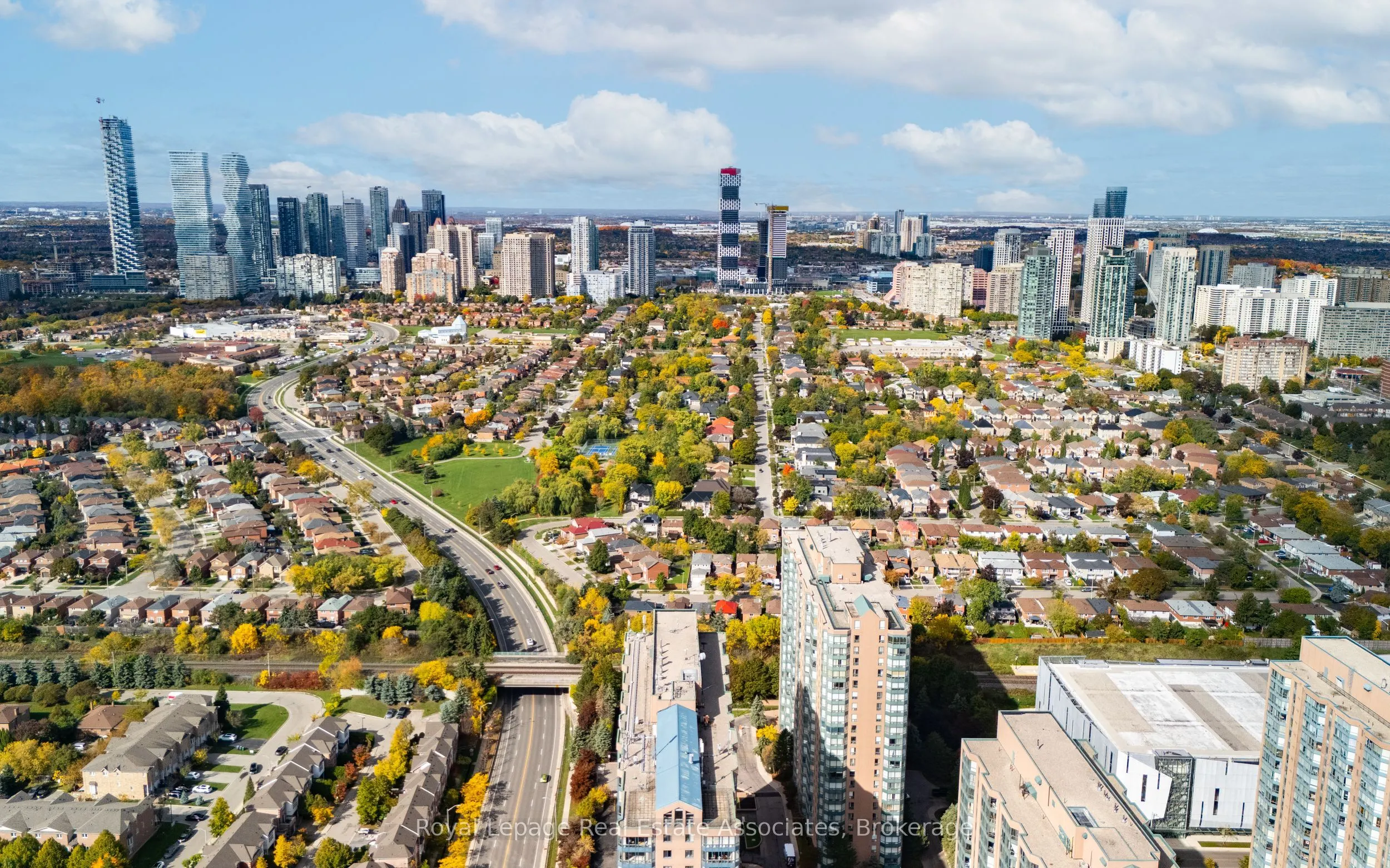 135 Hillcrest Avenue, #1507