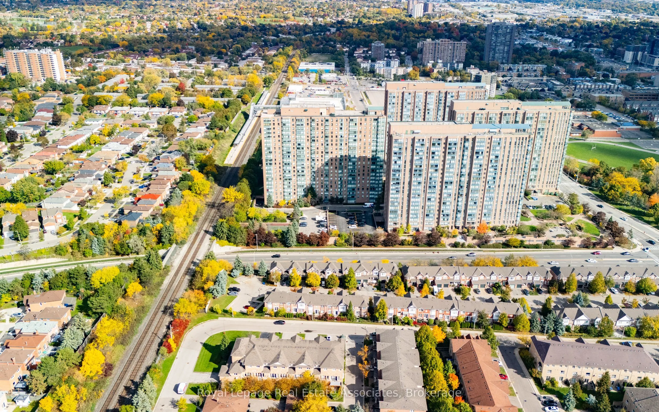 135 Hillcrest Avenue, #1507
