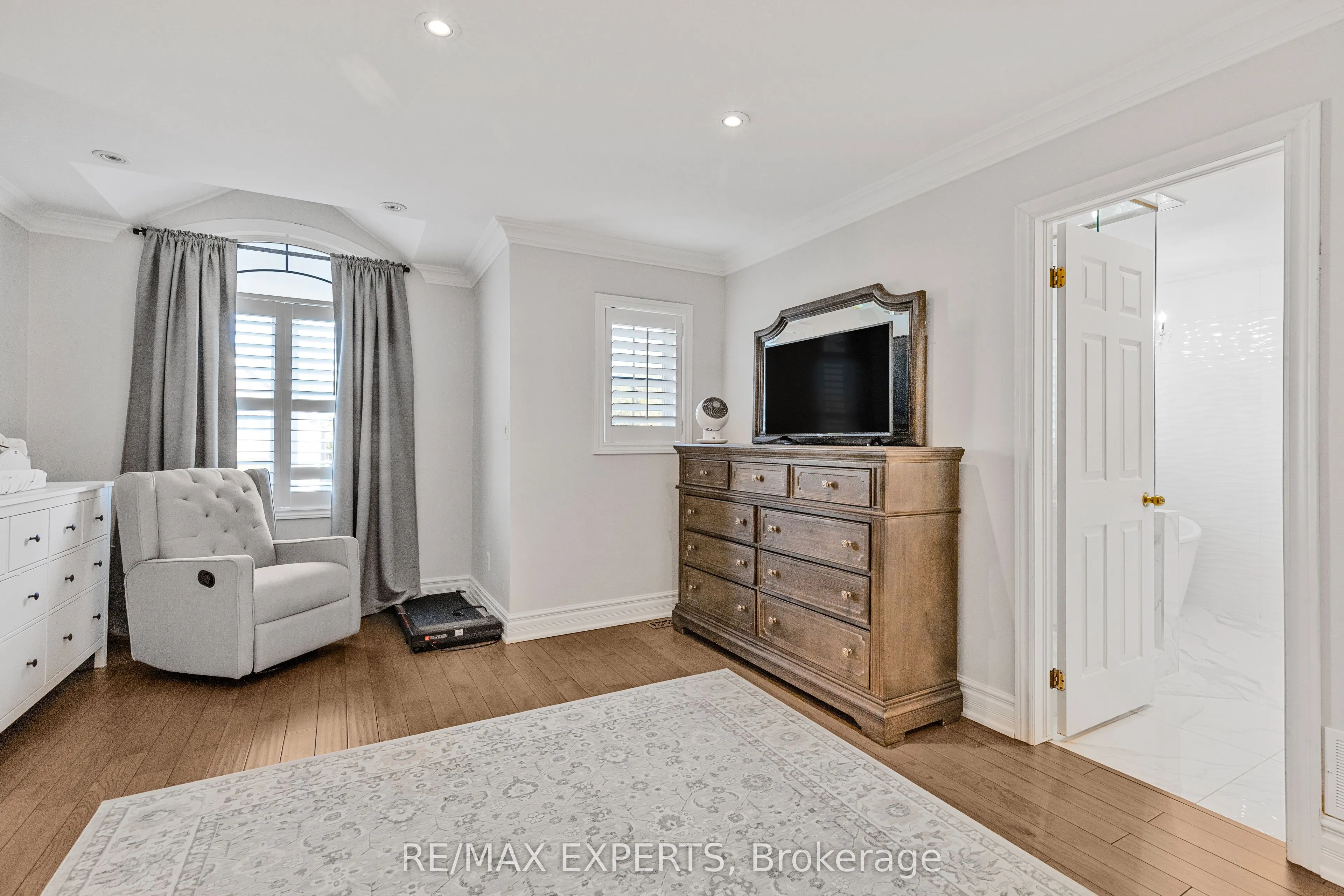 4643 Harbottle Road