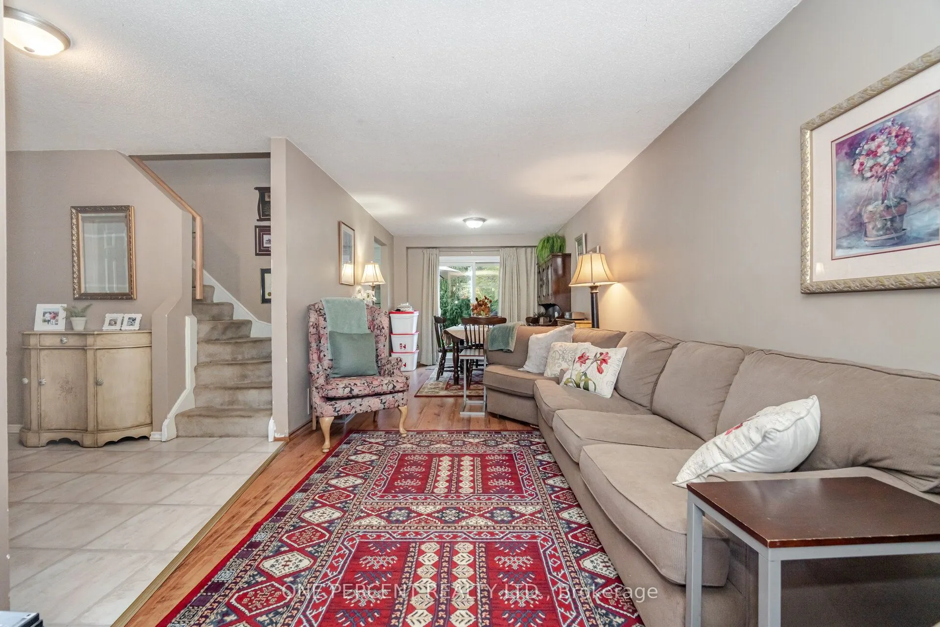 3256 3256 ANDERSON Crescent