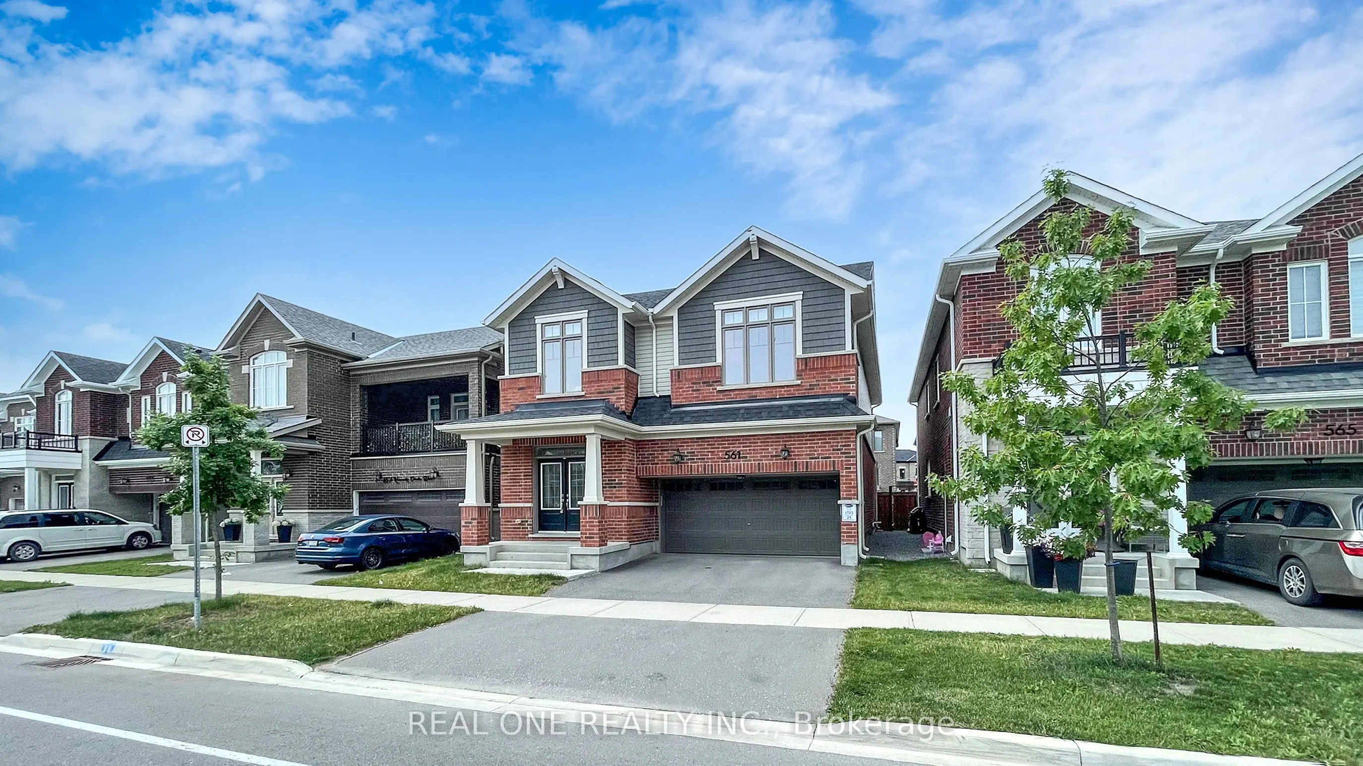 561 KENNEDY Circle W