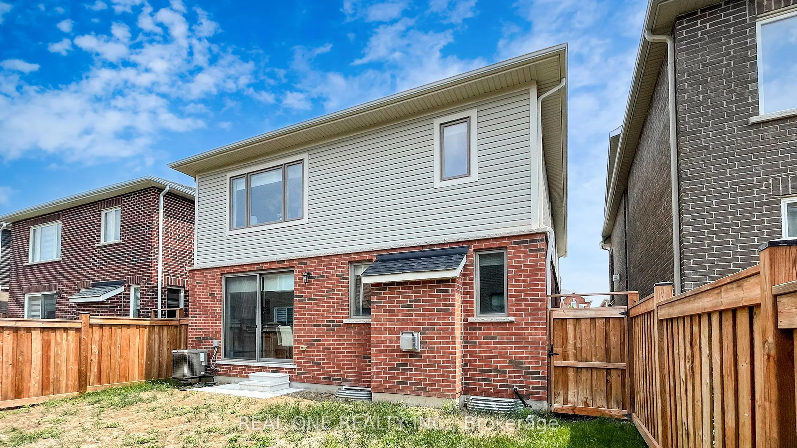 561 KENNEDY Circle
