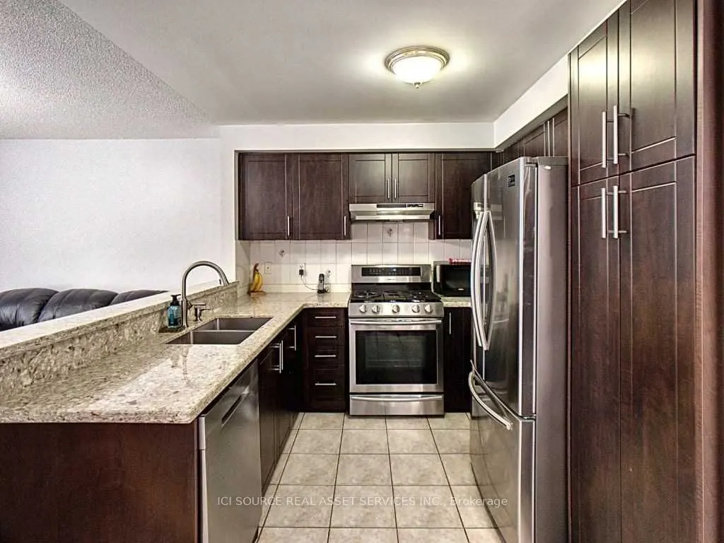 28 Mannel Crescent, #Upper