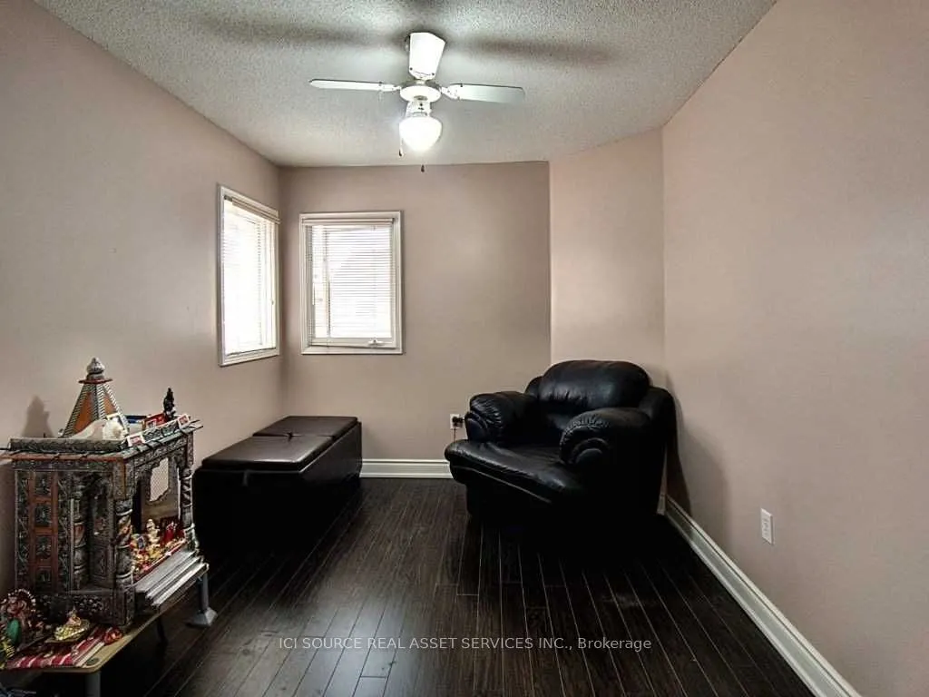 28 Mannel Crescent, #Upper