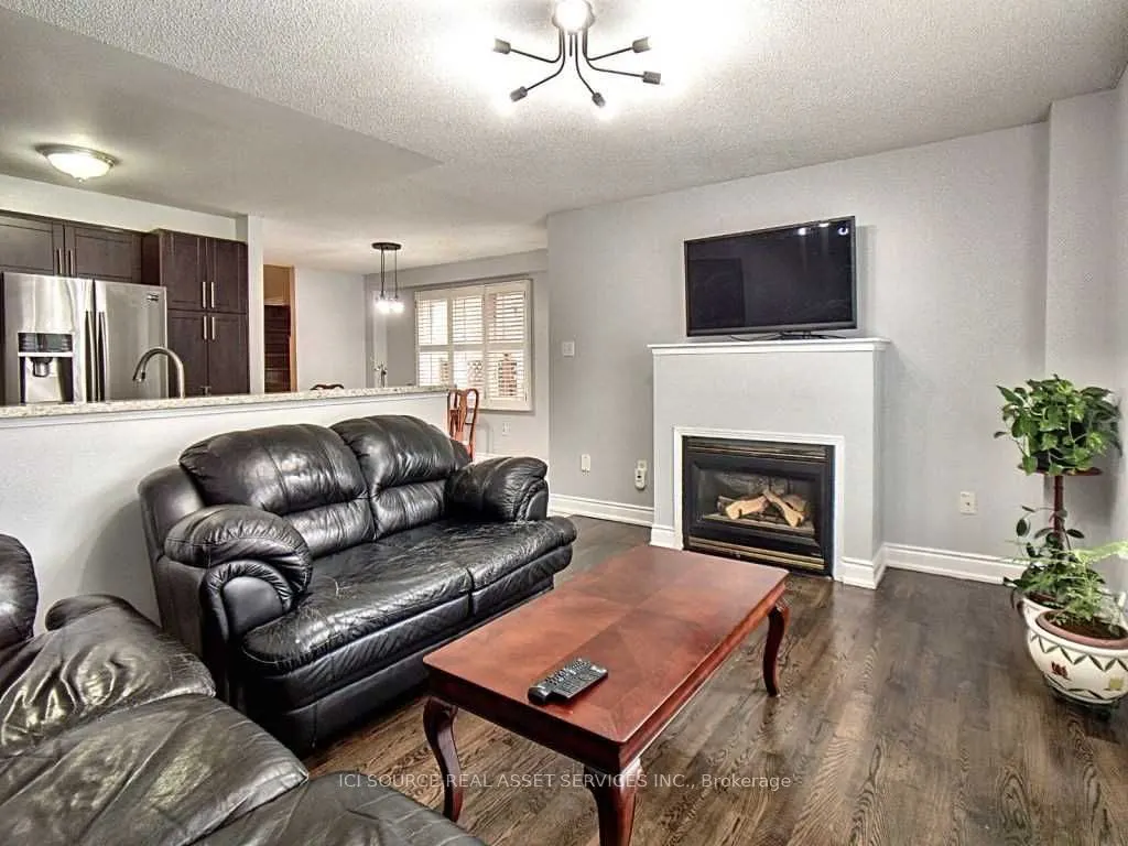 28 Mannel Crescent, #Upper