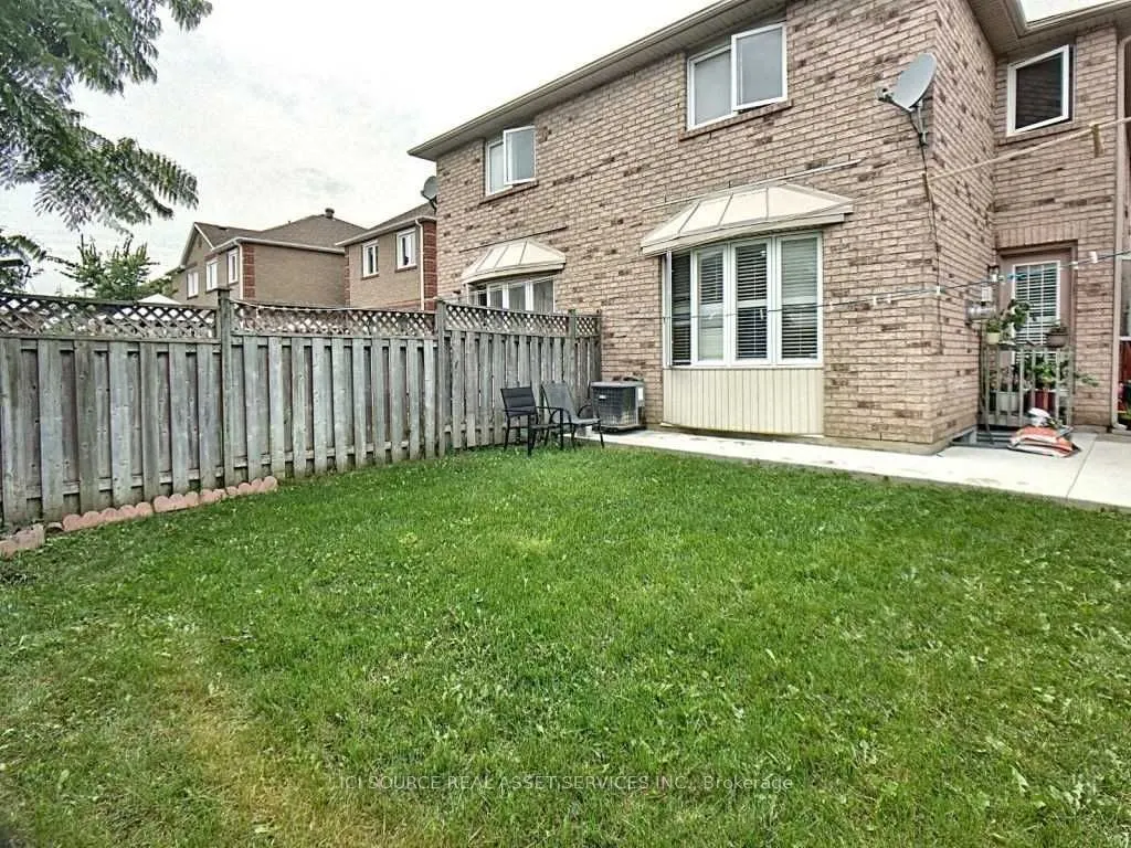 28 Mannel Crescent, #Upper