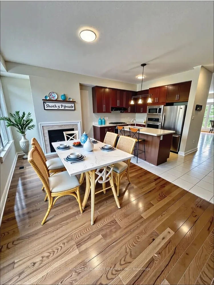 3215 Thomas Street, #4