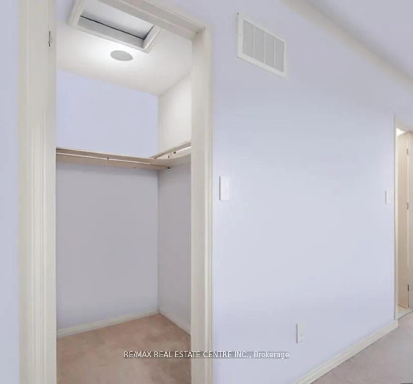 14 Gulfbrook Circle
