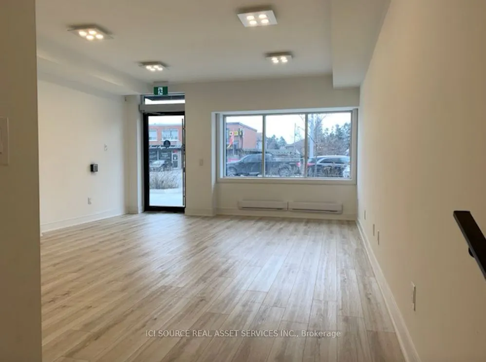 553 Lakeshore Road E