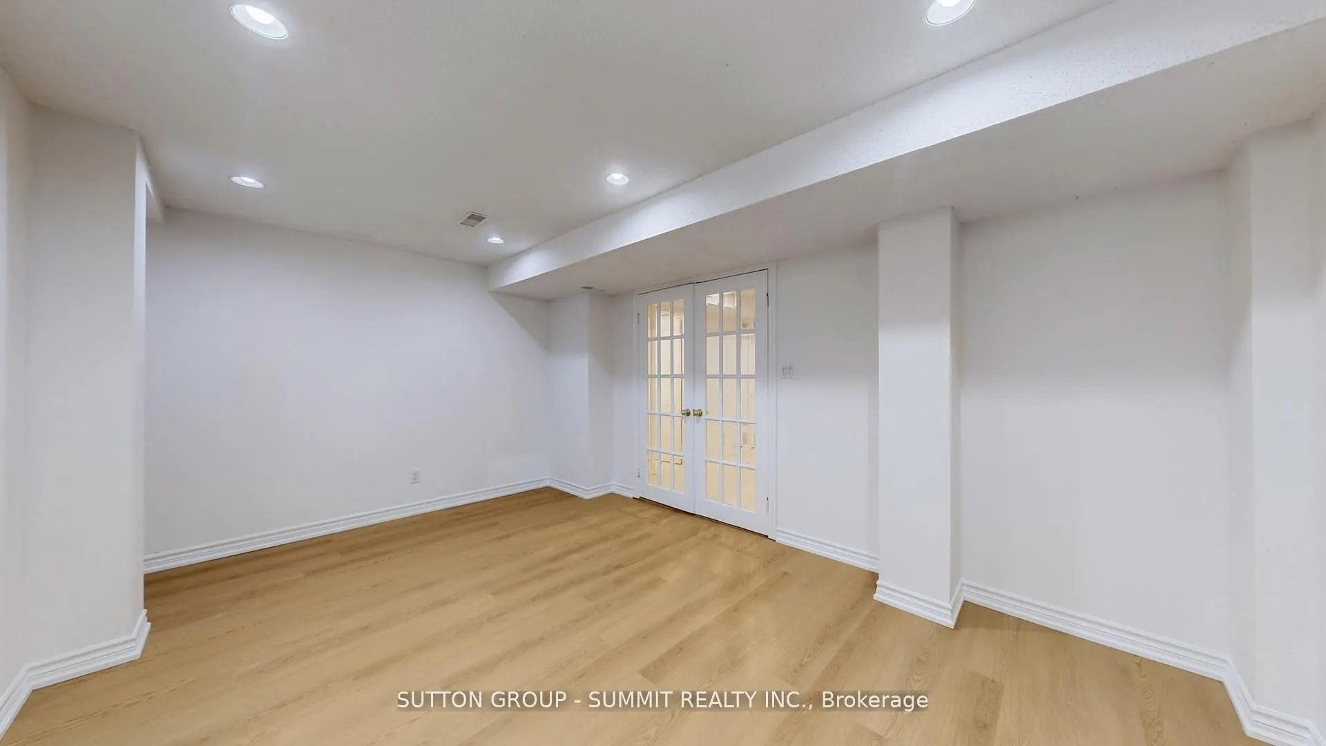 3391 grand park Drive