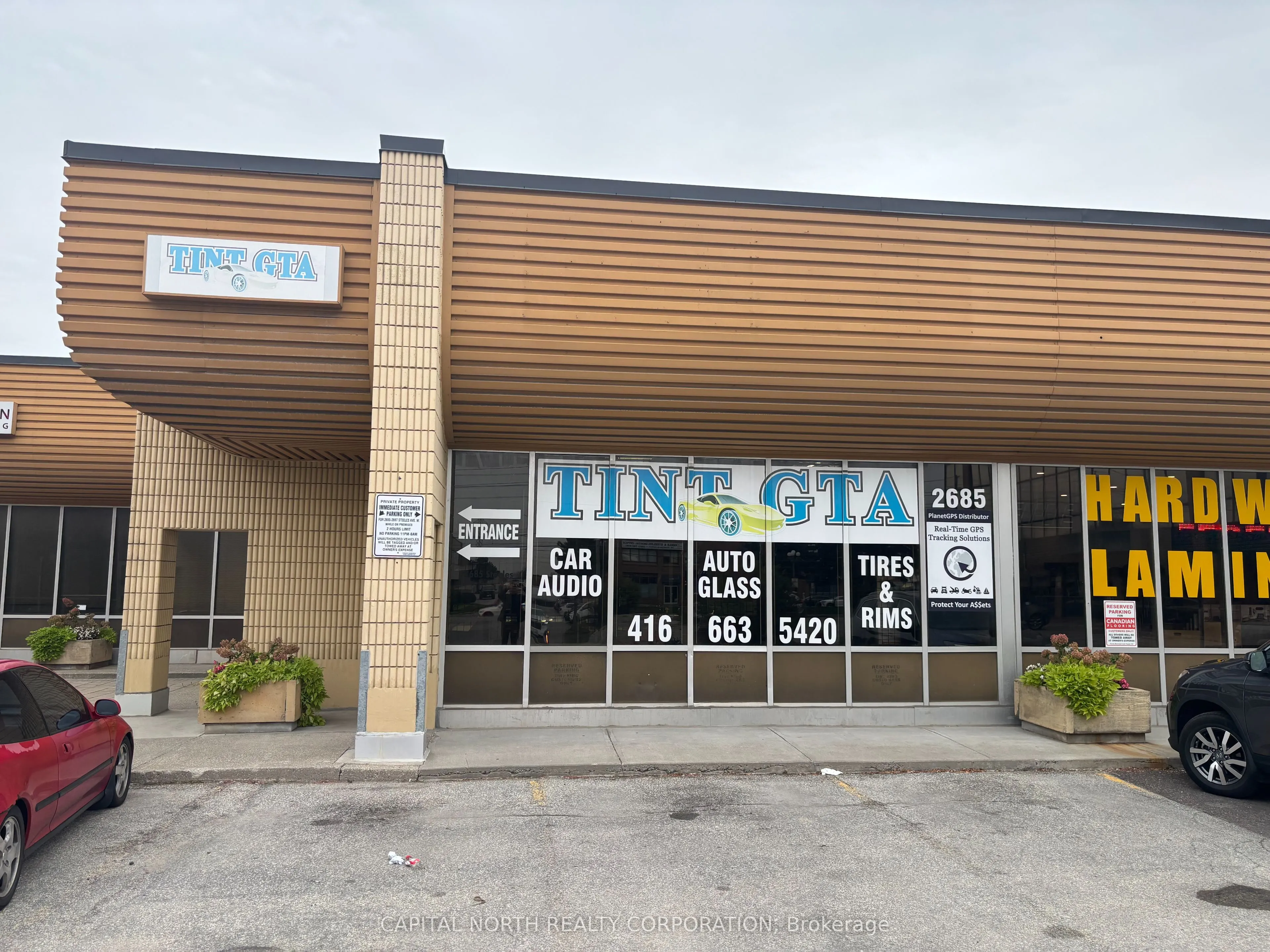 2685 Steeles Avenue W