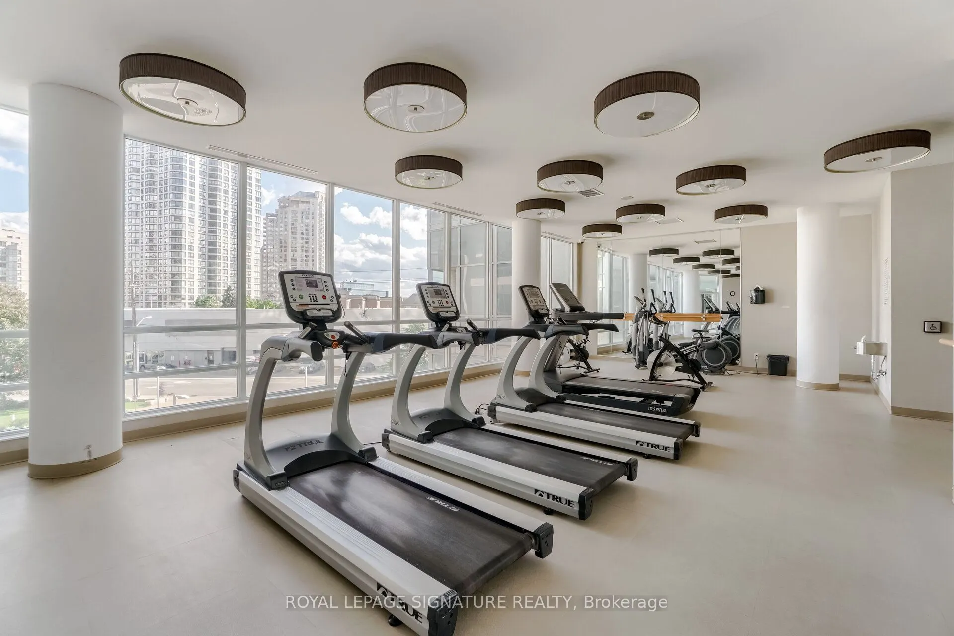 15 Legion Road, #1404