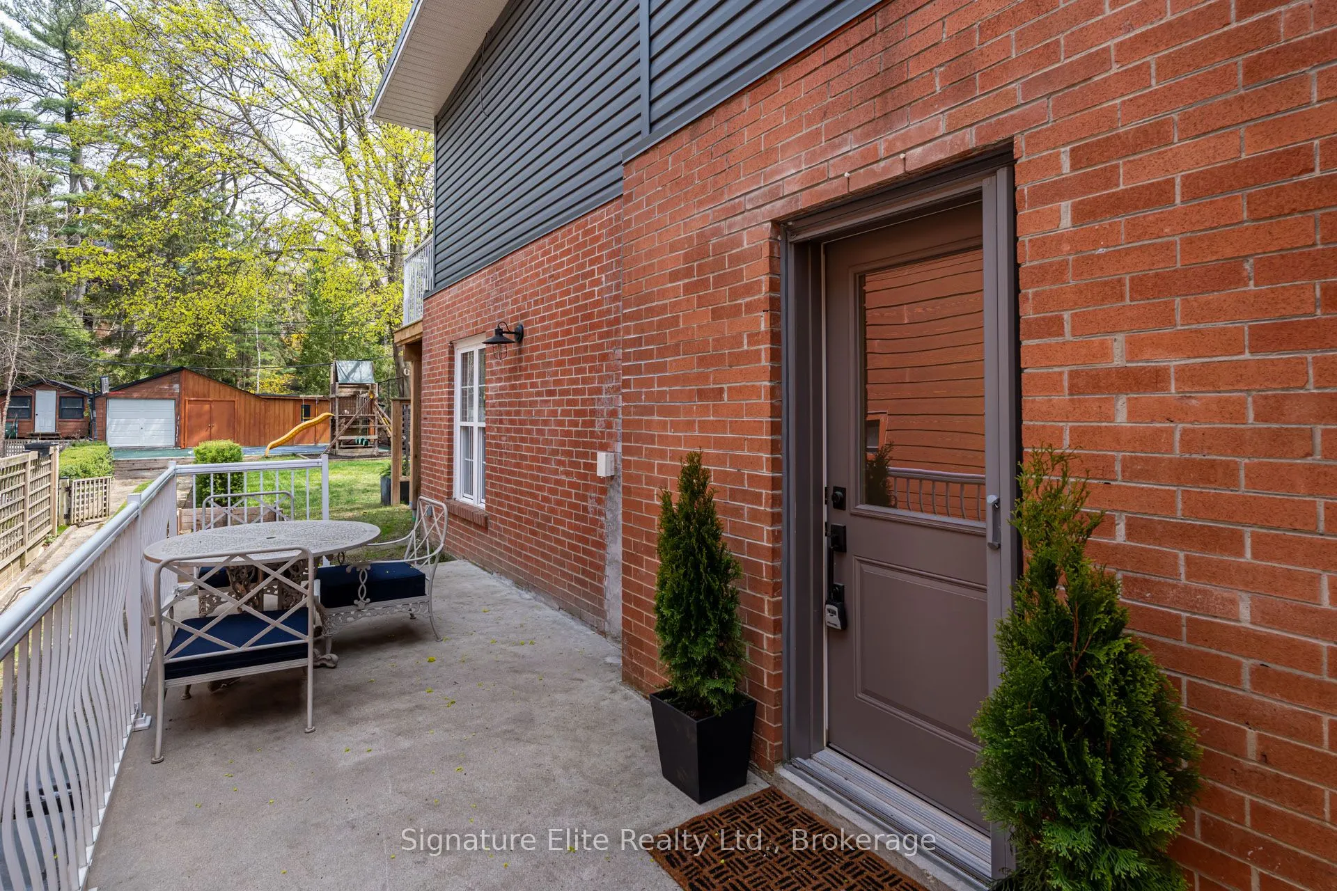187 Clendenan Avenue, #Main