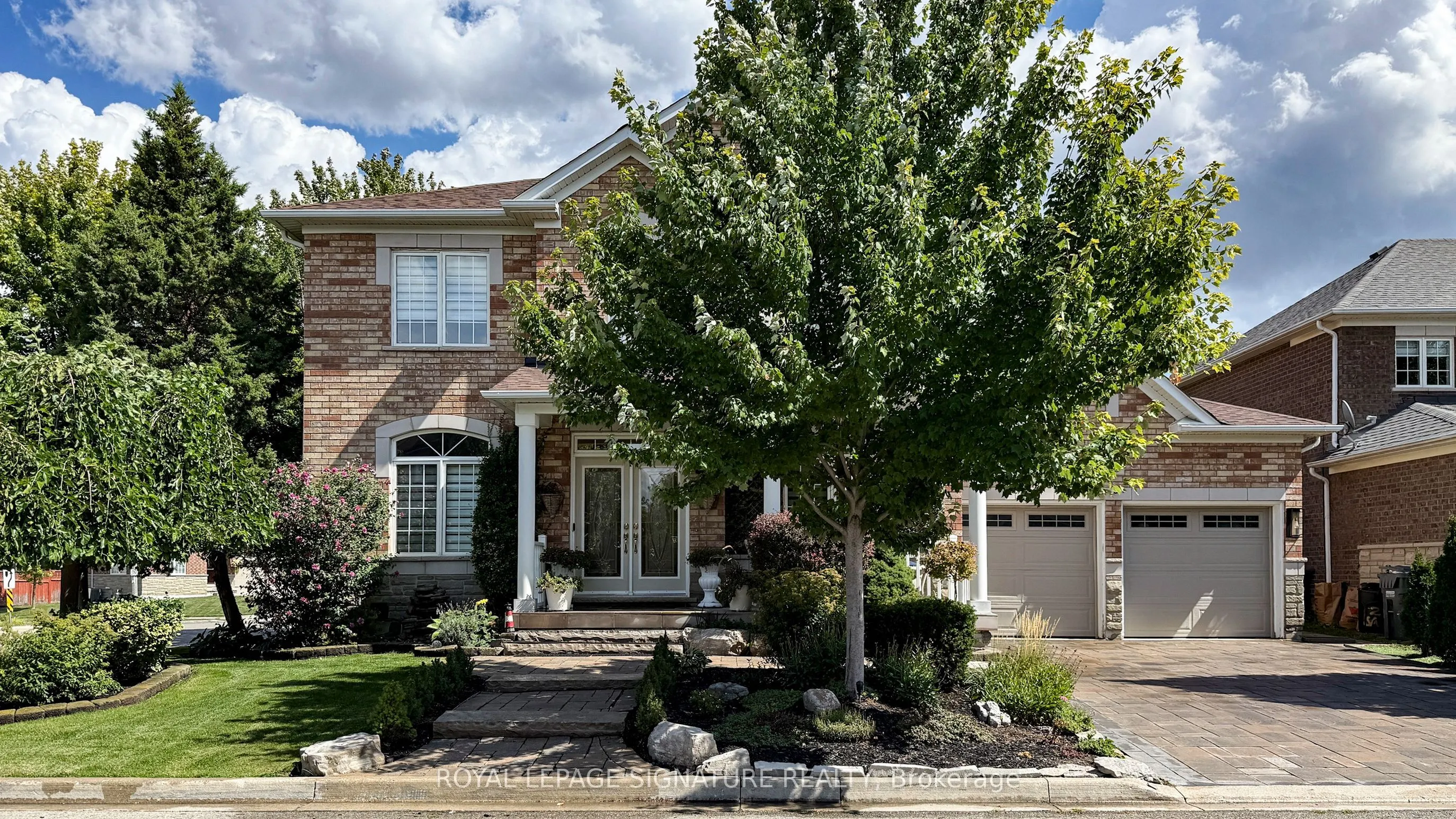 25 Sawston Circle