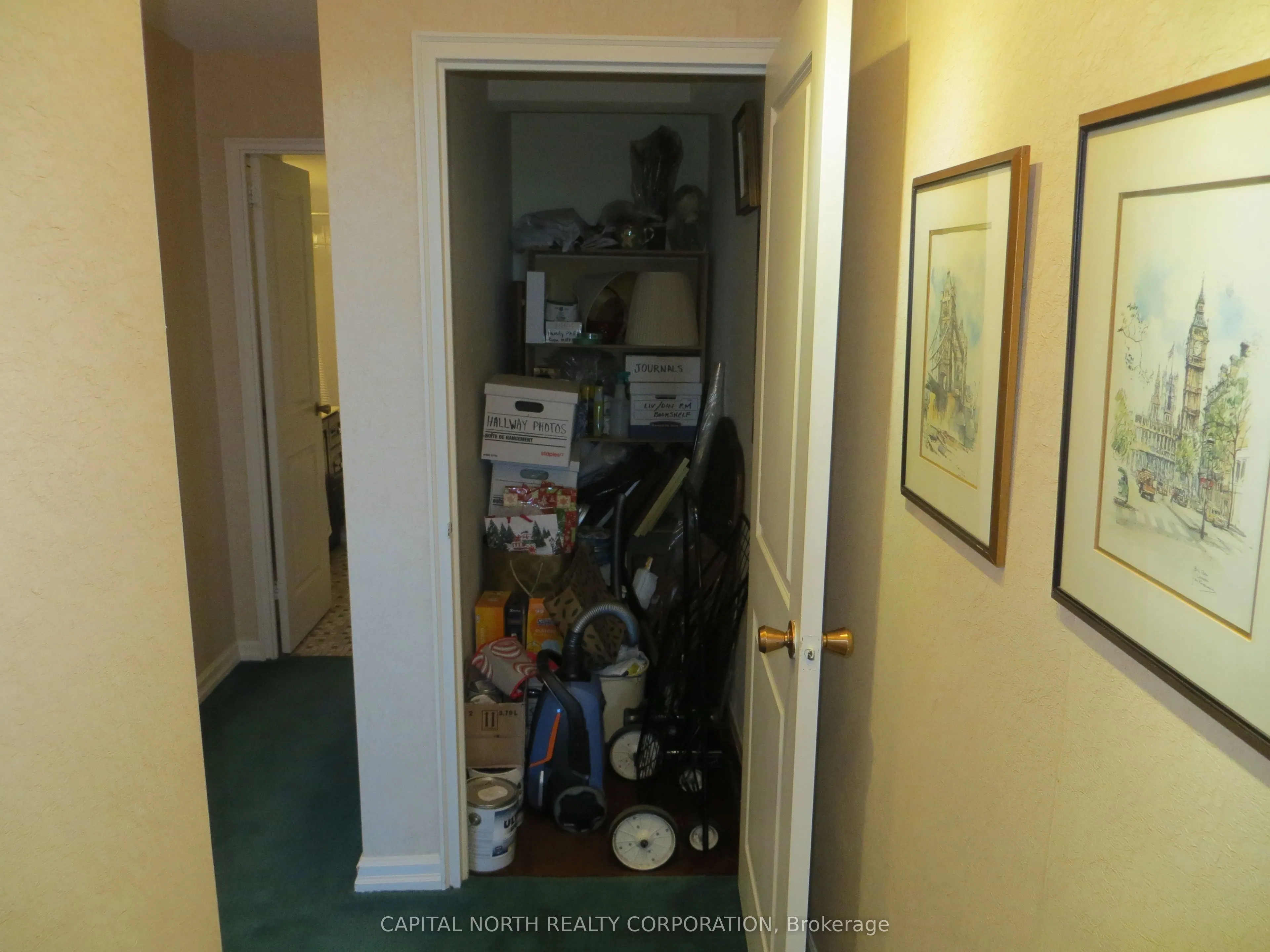 15 La Rose Avenue, #1608