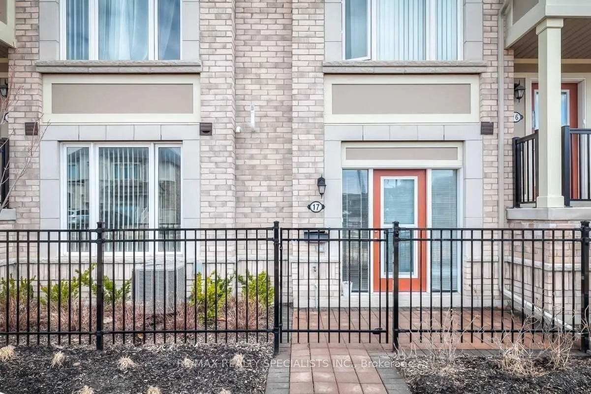 1 Beckenrose Court, #17