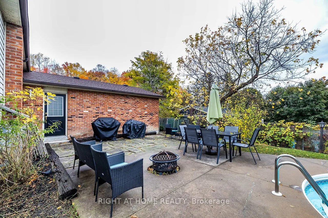 100 Humber Lea Road