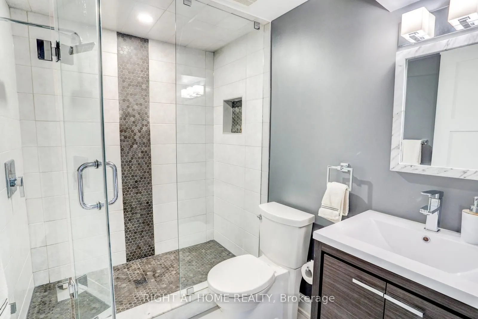 4021 Sasha Court
