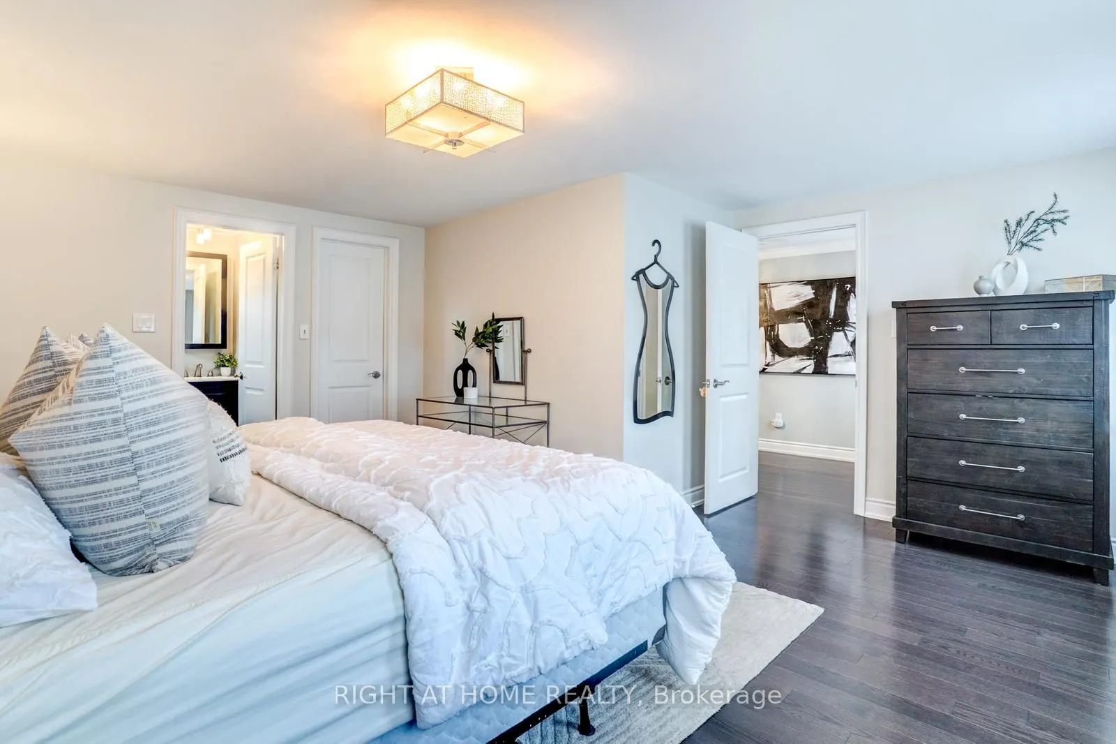 4021 Sasha Court